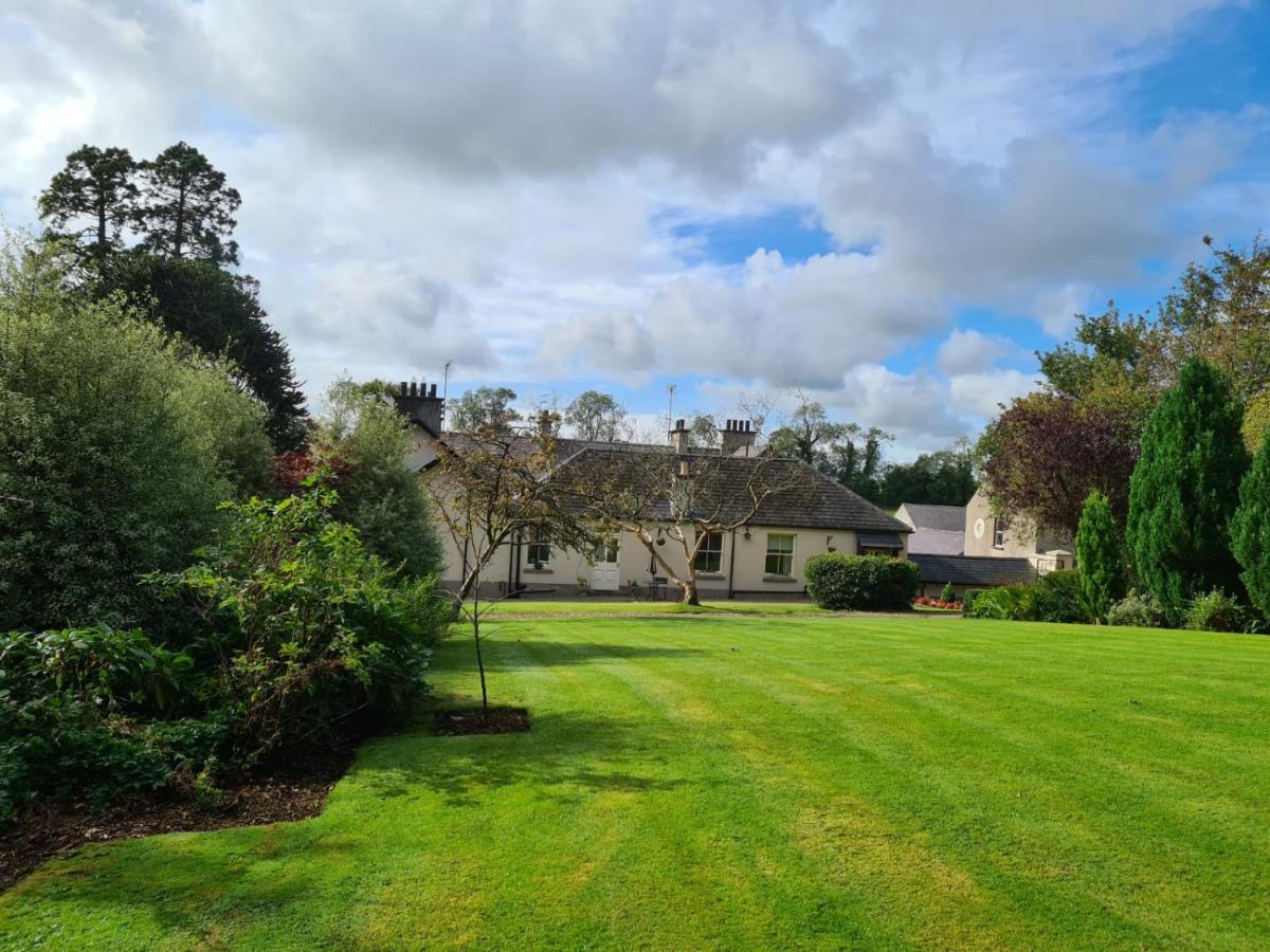 Banoge House Hotell Donaghcloney Exteriör bild